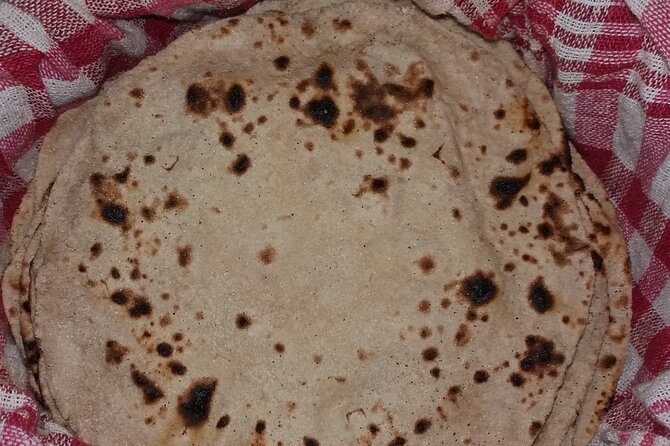 Veg and Non veg : Private Cooking Class in Delhi home (7 meal) - The parts most worth your time